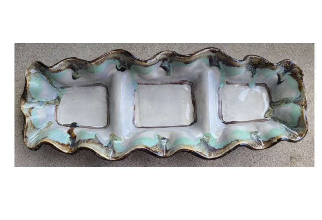Small Triple Dip Pottery Plain turquoise scallop edges