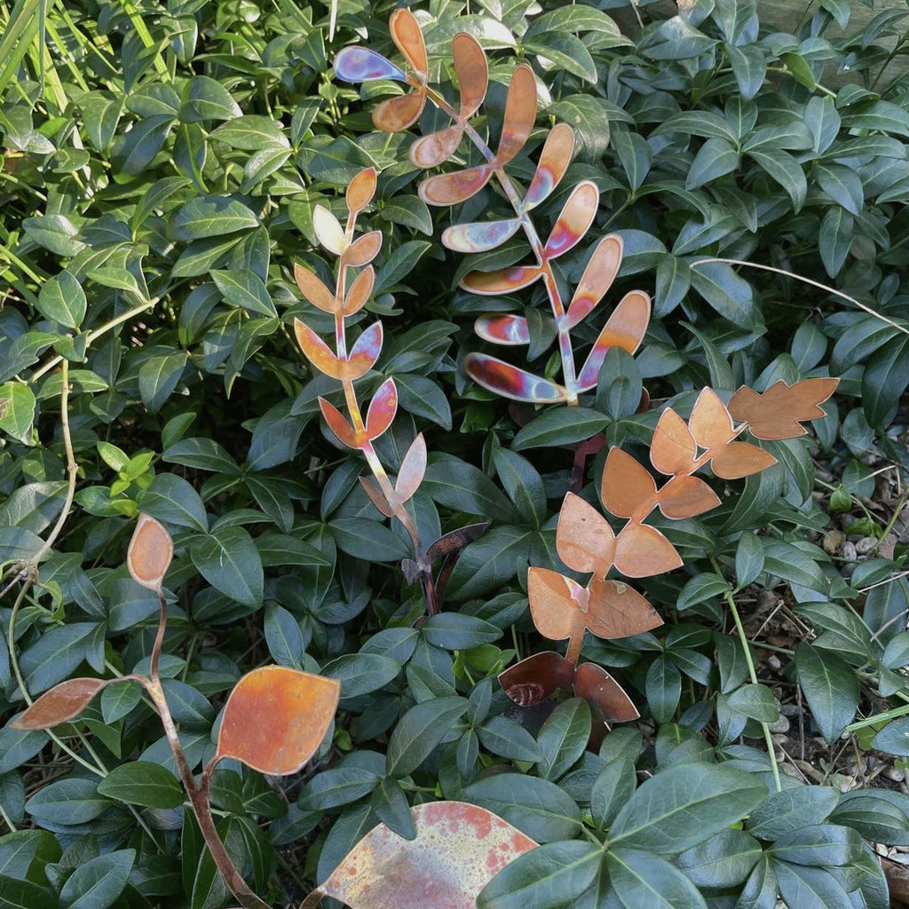 Natural Copper Fern Garden Stake Pointy