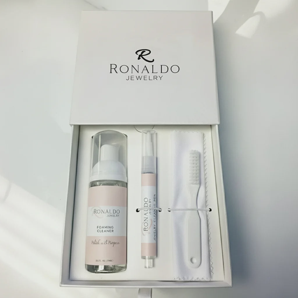 Ronaldo Jewelry Spa Cleaning Gift Set