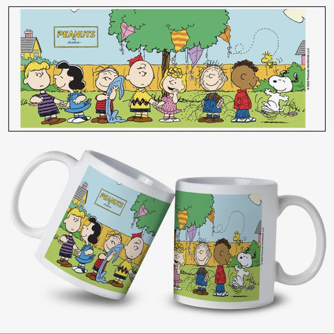 Charlie Brown Yard Mug Friends