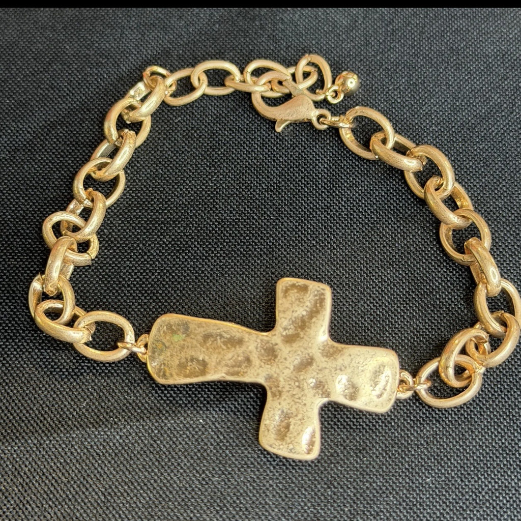 Gold LINK bracelet with hammered Cross sideways