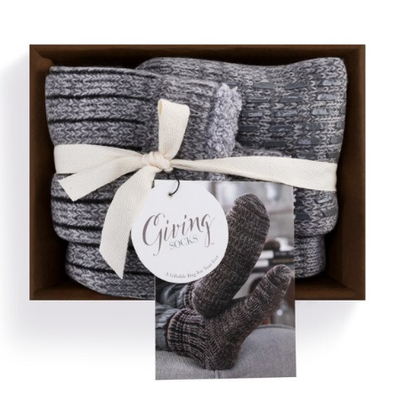 Men Giving Socks / Slipper Socks