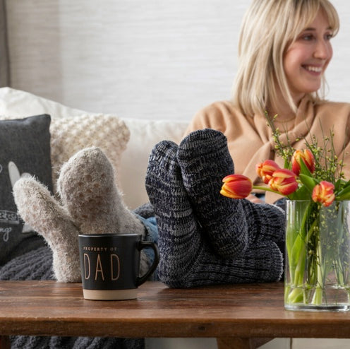 Men Giving Socks / Slipper Socks